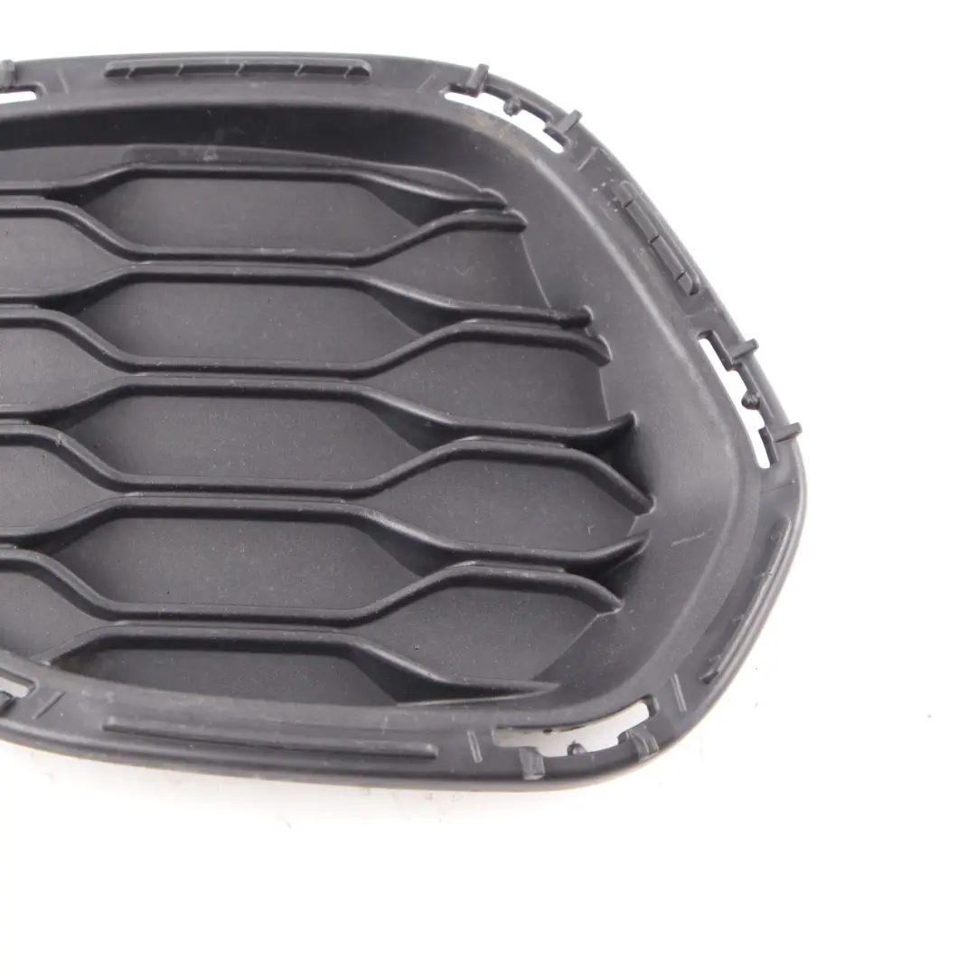 Bumper Air Inlet Mini F56 F57 JCW Front Right O/S Air Inlet Finisher to with Part number 7376118 Bumper Air Inlet Mini F56 F57 JCW Front Right O/S Air Inlet Finisher - SKU 7376118 - Part number 7376118