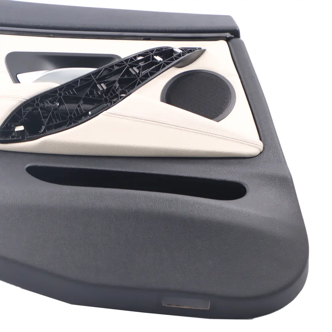 Rivestimento scheda porta posteriore sinistra Pannello pelle bianco per BMW F36 con numero di parte 7376355 BMW F36 Rivestimento scheda porta posteriore sinistra Pannello pelle bianco - SKU 7376355-1 - Numero di parte 7376355