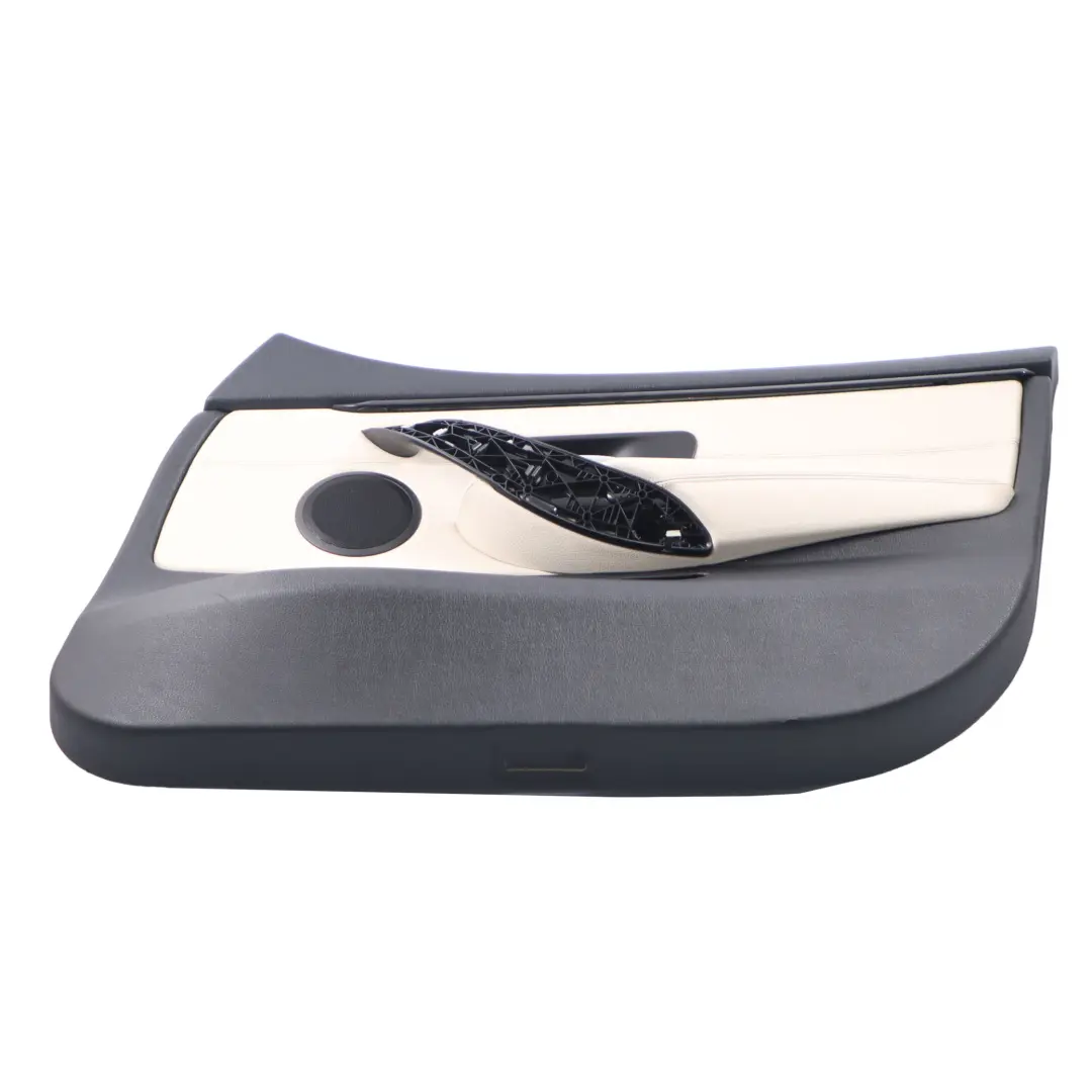 Rivestimento della scheda porta anteriore destra in pelle bianco avorio per BMW F36 con numero di parte 7376362 BMW F36 Rivestimento della scheda porta anteriore destra in pelle bianco avorio - SKU 7376362 - Numero di parte 7376362