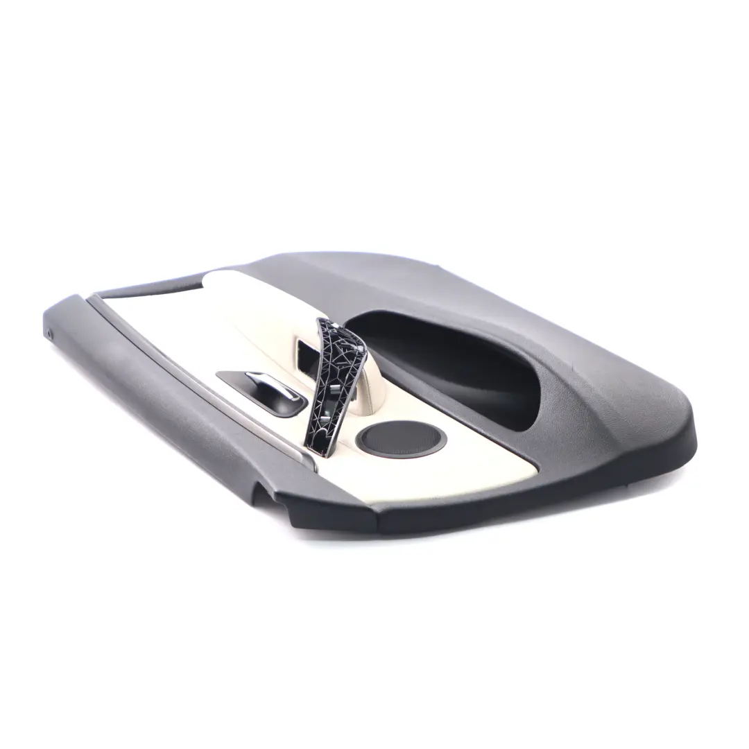 Rivestimento della scheda porta anteriore destra in pelle bianco avorio per BMW F36 con numero di parte 7376362 BMW F36 Rivestimento della scheda porta anteriore destra in pelle bianco avorio - SKU 7376362 - Numero di parte 7376362