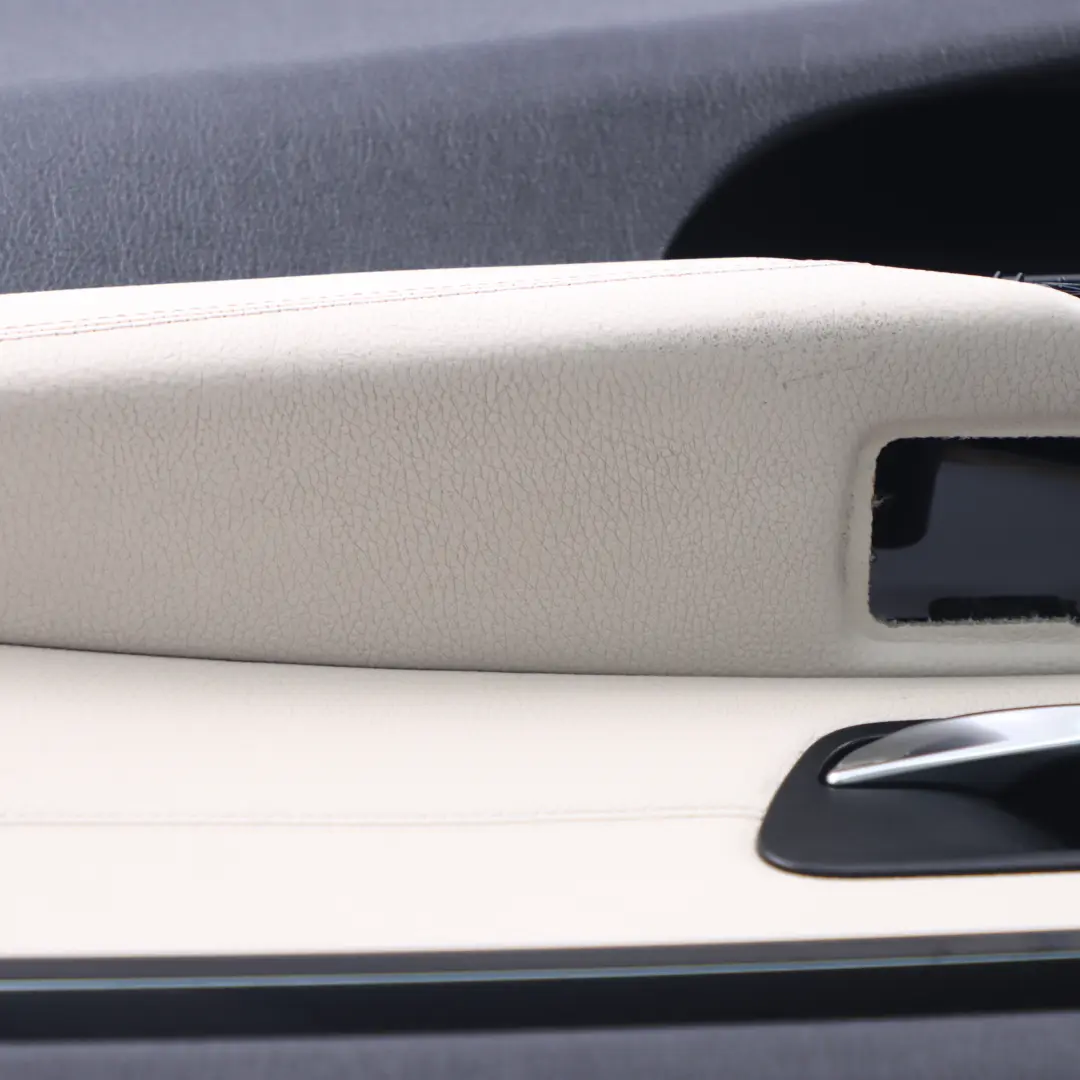 Embellecedor Tarjeta Puerta Delantera Derecha0 Cuero Marfil Blanco para BMW F36 con número de pieza 7376362 BMW F36 Embellecedor Tarjeta Puerta Delantera Derecha0 Cuero Marfil Blanco - SKU 7376362 - Número de pieza 7376362