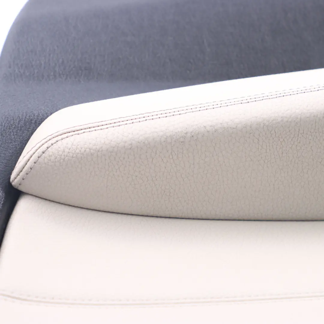 Türkartenverkleidung vorne rechts Verkleidung Leder Elfenbein Weiß für BMW F36 mit Teilenummer 7376362 BMW F36 Türkartenverkleidung vorne rechts Verkleidung Leder Elfenbein Weiß - SKU 7376362 - Teilenummer 7376362