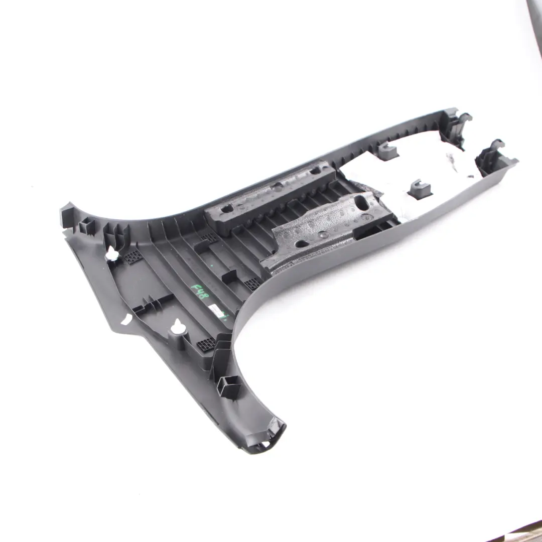 BMW X1 F48 Säulenabdeckung B-Säule Trim Bodenplatte Rechts Schwarz 7332818 - SKU 7376894 - Teilenummer 7376894