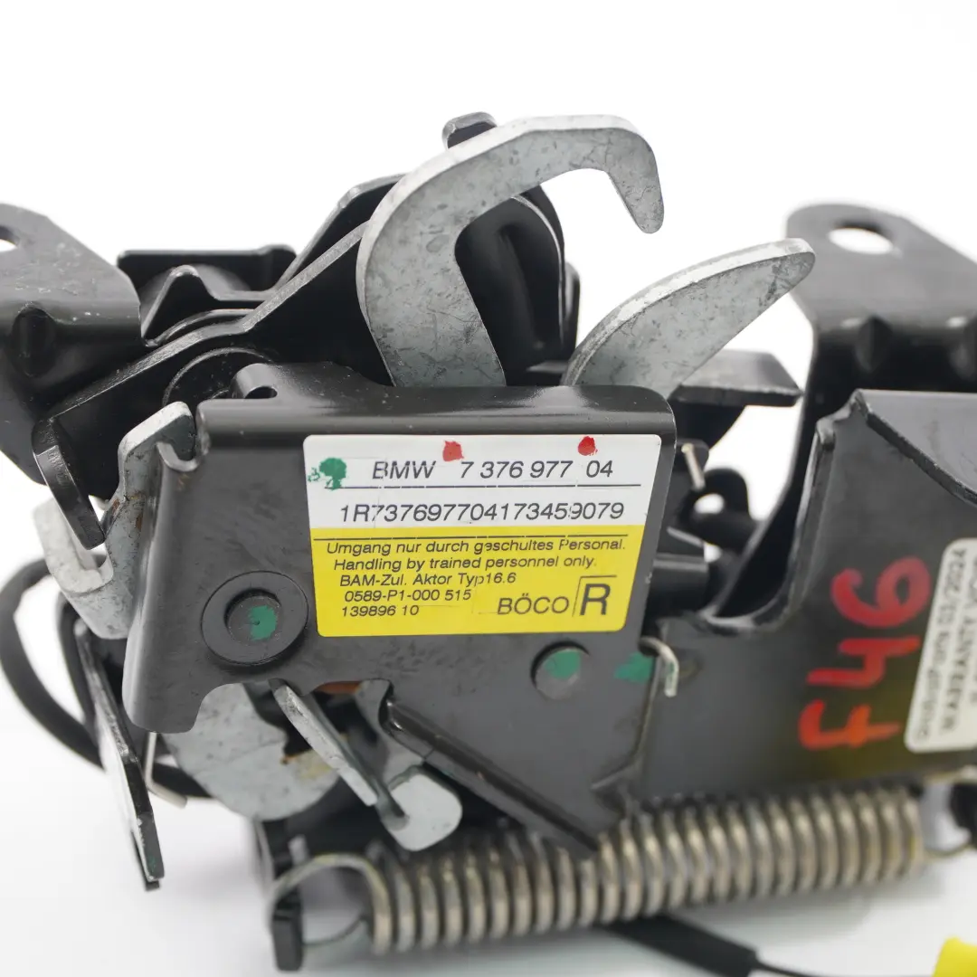  Blocco cofano BMW F46 X1 F48 LCI Attuatore chiusura anteriore destro - SKU 7376977 - Numero di parte 7376977