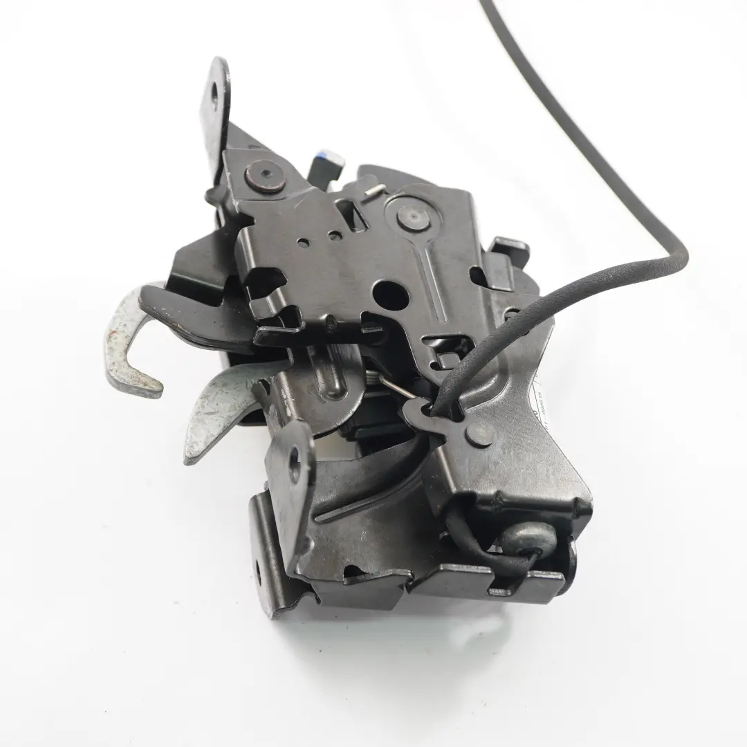 Blocco cofano BMW F46 X1 F48 LCI Attuatore chiusura anteriore destro per con numero di parte 7376977 Blocco cofano BMW F46 X1 F48 LCI Attuatore chiusura anteriore destro - SKU 7376977 - Numero di parte 7376977