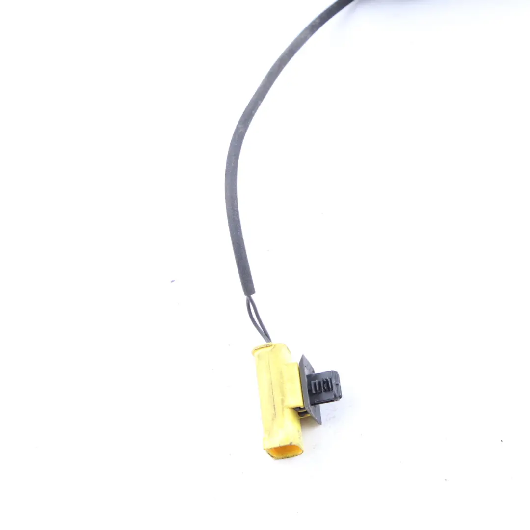 Actuador Capó Derecho Protección Peatones para BMW X1 F48 con número de pieza 7376978 BMW X1 F48 Actuador Capó Derecho Protección Peatones - SKU 7376978 - Número de pieza 7376978