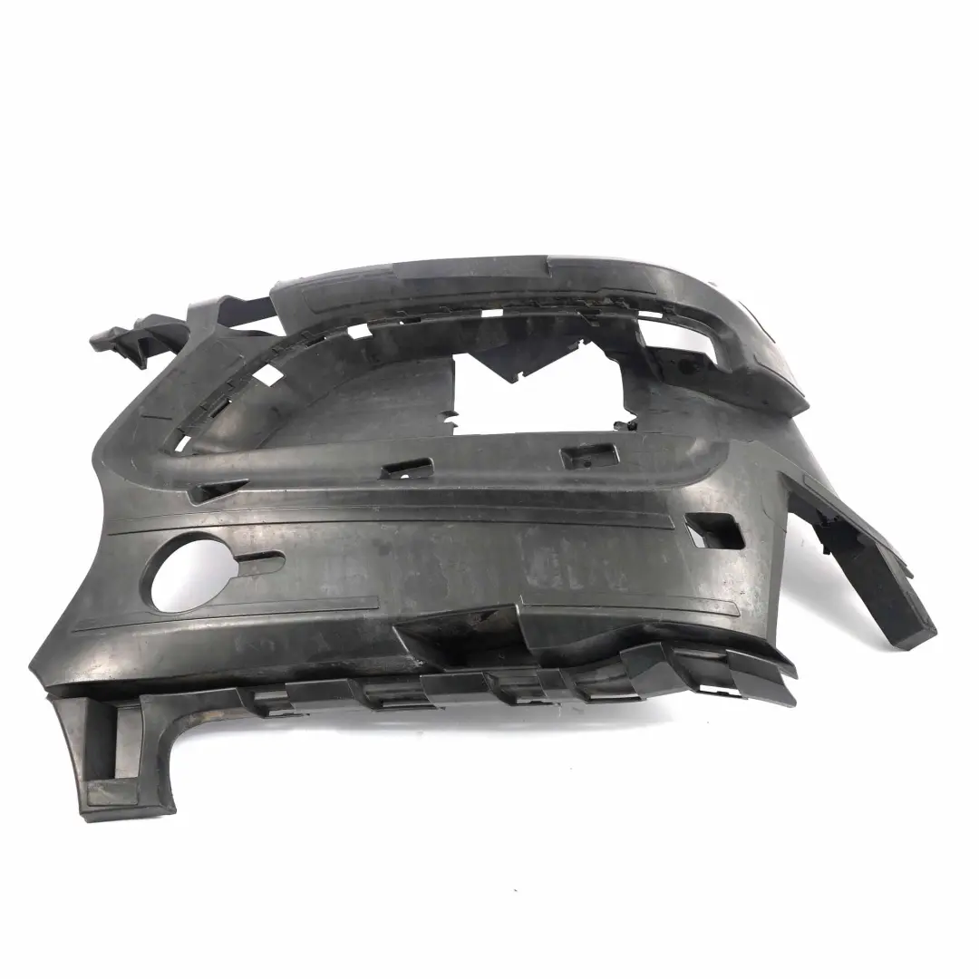 Ramka Mocowanie Zderzaka Prawe do BMW F22 o numerze 7376982 BMW F22 Ramka Mocowanie Zderzaka Prawe - SKU 7376982 - Numer Części 7376982