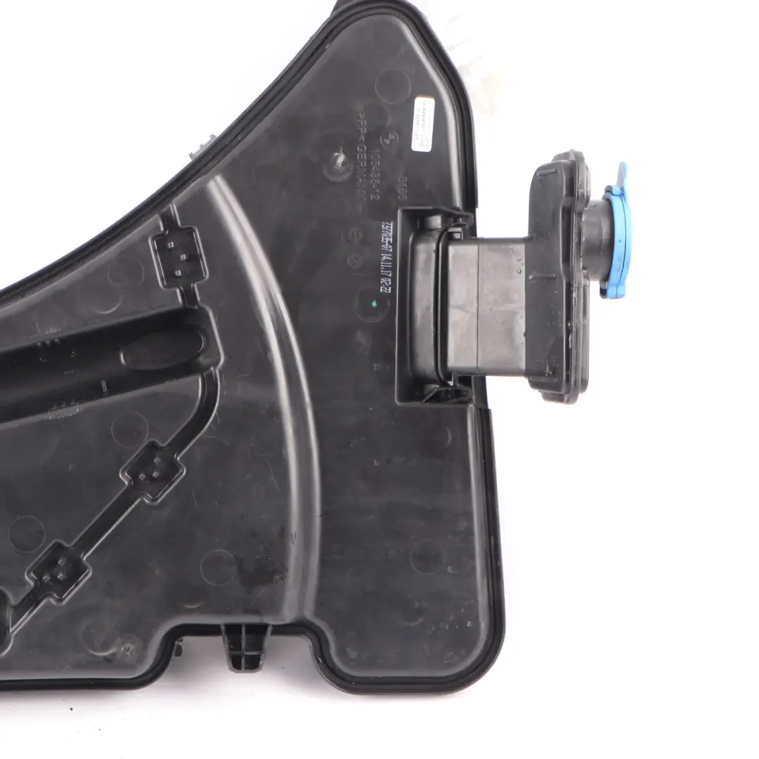 Bouteille De Lave Glace Réservoir De Liquide pour BMW G11 G30 à propos du numéro de pièce 7377035 BMW G11 G30 Bouteille De Lave Glace Réservoir De Liquide - SKU 7377035 - Numéro de pièce 7377035