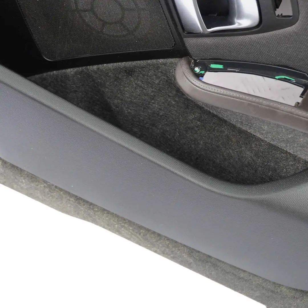 Panel Tarjeta Puerta Frontal Derecho Cubrepaneles Marrón para BMW i3 con número de pieza 7377280 BMW i3 Panel Tarjeta Puerta Frontal Derecho Cubrepaneles Marrón - SKU 7377280 - Número de pieza 7377280