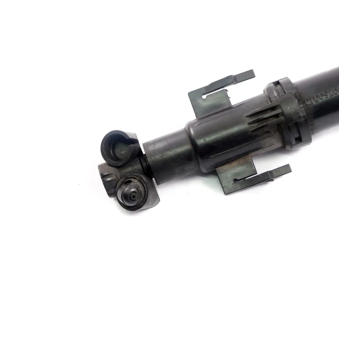 Headlight Lamp Cleaning Left Washer Spray Nozzle N/S to BMW F10 with Part number 7377667 BMW F10 Headlight Lamp Cleaning Left Washer Spray Nozzle N/S - SKU 7377667 - Part number 7377667