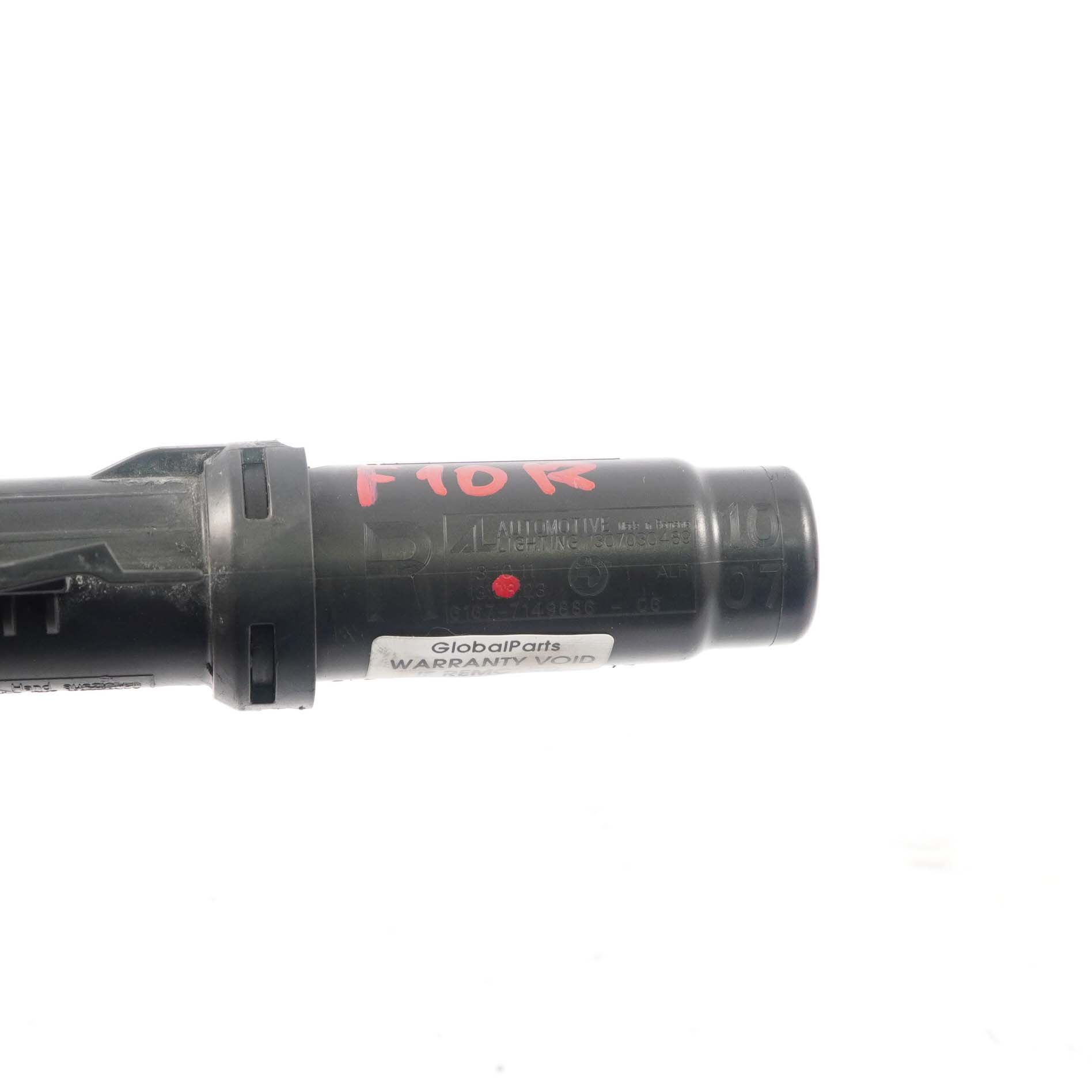 Magneti Marelli Right Headlight Washer Nozzle For BMW 5 Series F07 F10 F11 F18 - New, Genuine, 61677377668, LRC361