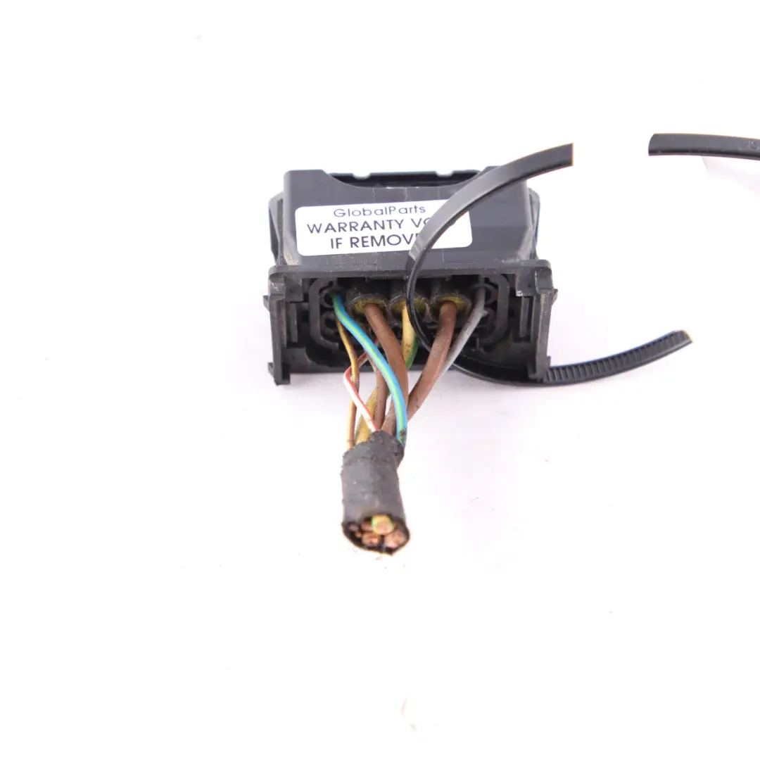  Headlight Plug BMW F32 F80 M3 F82 M4 Bi-Xenon Left N/S Wiring Socket 6925638 - SKU 7377845-1 - Part number 7377845