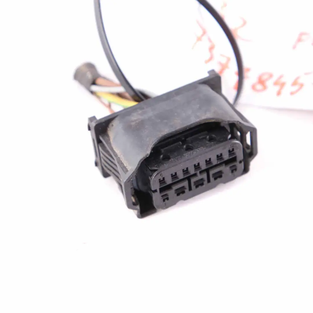  Headlight Plug BMW F32 F80 M3 F82 M4 Bi-Xenon Left N/S Wiring Socket 6925638 - SKU 7377845-1 - Part number 7377845