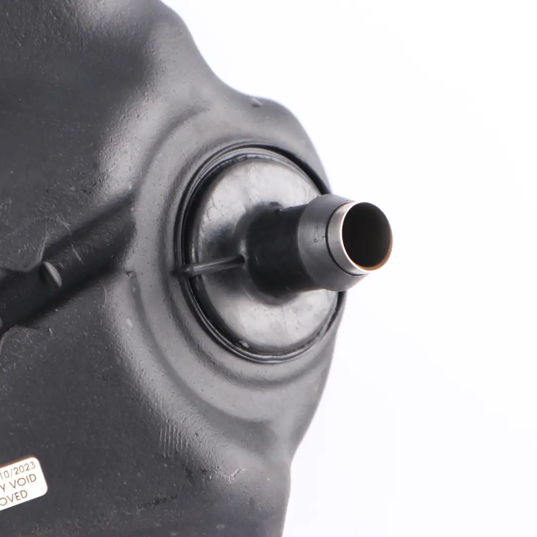 B47 B57 Diesel AdBlue Tank SCR Additive Reservoir Container to BMW G11 with Part number 7378033 BMW G11 B47 B57 Diesel AdBlue Tank SCR Additive Reservoir Container - SKU 7378033 - Part number 7378033