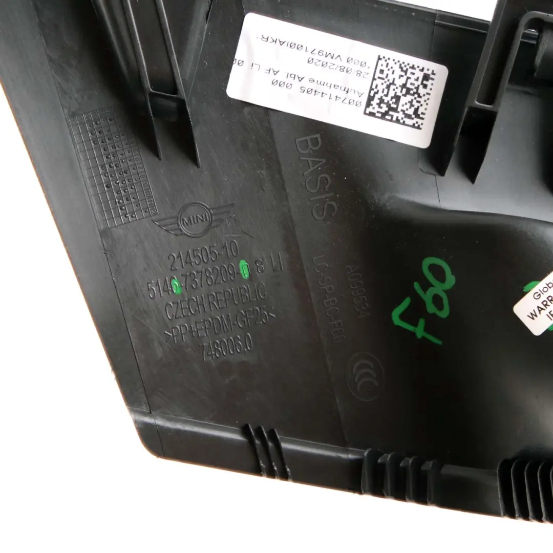 Rivestimento Pilastro Posteriore Sinistro Nero per Mini Countryman F60 con numero di parte 7378209 Mini Countryman F60 Rivestimento Pilastro Posteriore Sinistro Nero - SKU 7378209 - Numero di parte 7378209