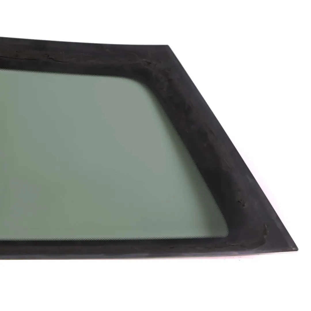 Ventana Trasera Lateral Cuarto De Vidrio Tintado Negro Derecho para Mini Cooper F56 con número de pieza 7378672 Mini Cooper F56 Ventana Trasera Lateral Cuarto De Vidrio Tintado Negro Derecho - SKU 7378672 - Número de pieza 7378672