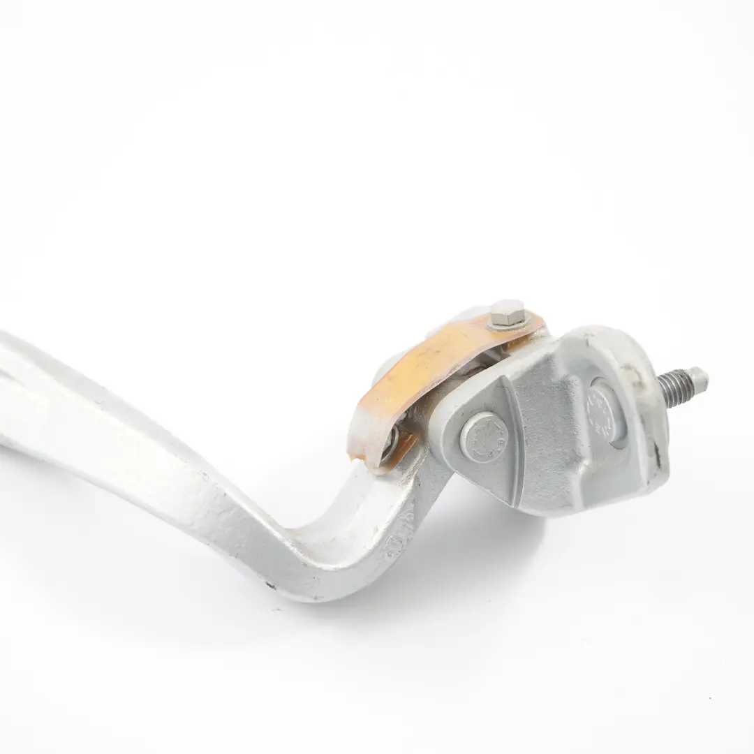 Portón trasero Maletero Tapa Bisagra Izquierda Glacier Silver A83 para BMW F36 con número de pieza 7378801 BMW F36 Portón trasero Maletero Tapa Bisagra Izquierda Glacier Silver A83 - SKU 7378801-GSB - Número de pieza 7378801