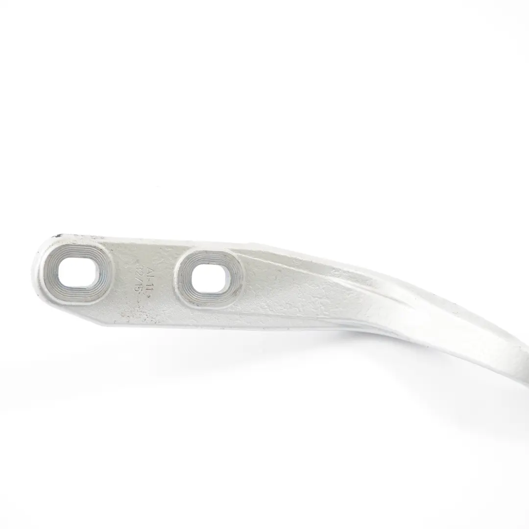 Portón trasero Maletero Tapa Bisagra Izquierda Glacier Silver A83 para BMW F36 con número de pieza 7378801 BMW F36 Portón trasero Maletero Tapa Bisagra Izquierda Glacier Silver A83 - SKU 7378801-GSB - Número de pieza 7378801