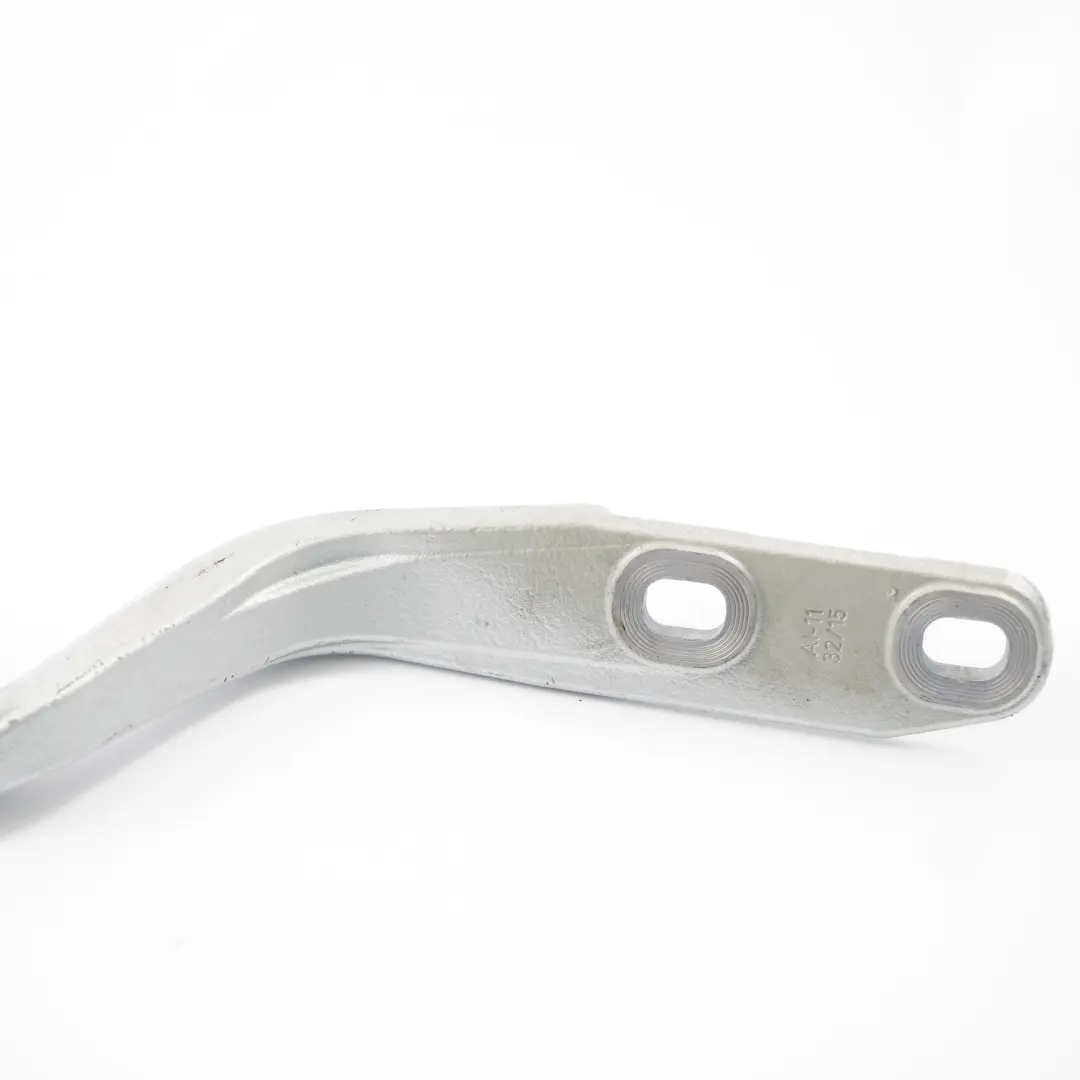 Charnière de hayon de coffre arrière droite Glacier Silver A83 pour BMW F36 à propos du numéro de pièce 7378802 BMW F36 Charnière de hayon de coffre arrière droite Glacier Silver A83 - SKU 7378802-GSB - Numéro de pièce 7378802