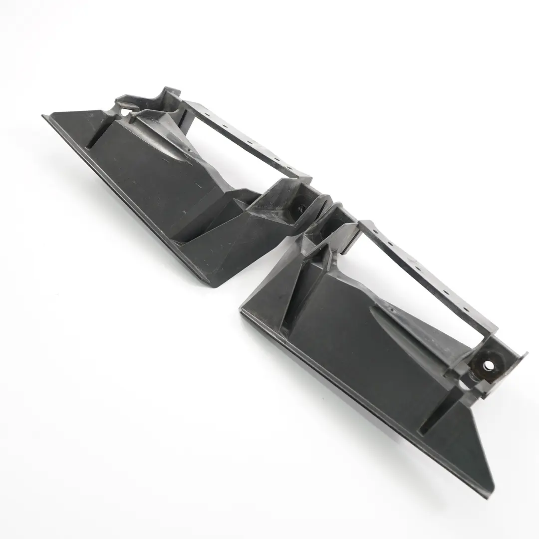 Soporte faro delantero Soporte de la lámpara derecha izquierda Set para BMW F32 F36 con número de pieza 7379929 BMW F32 F36 Soporte faro delantero Soporte de la lámpara derecha izquierda Set - SKU 7379929 - Número de pieza 7379929