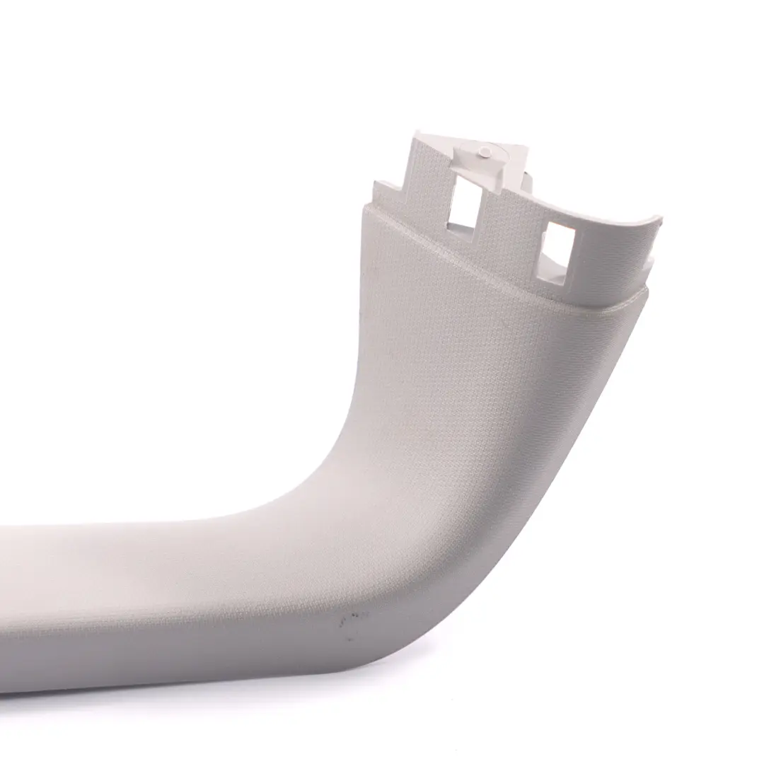 Tapa maletero Portón Trasero Trasero Izquierdo Gris Everest para BMW F45 con número de pieza 7381041 BMW F45 Tapa maletero Portón Trasero Trasero Izquierdo Gris Everest - SKU 7381041 - Número de pieza 7381041