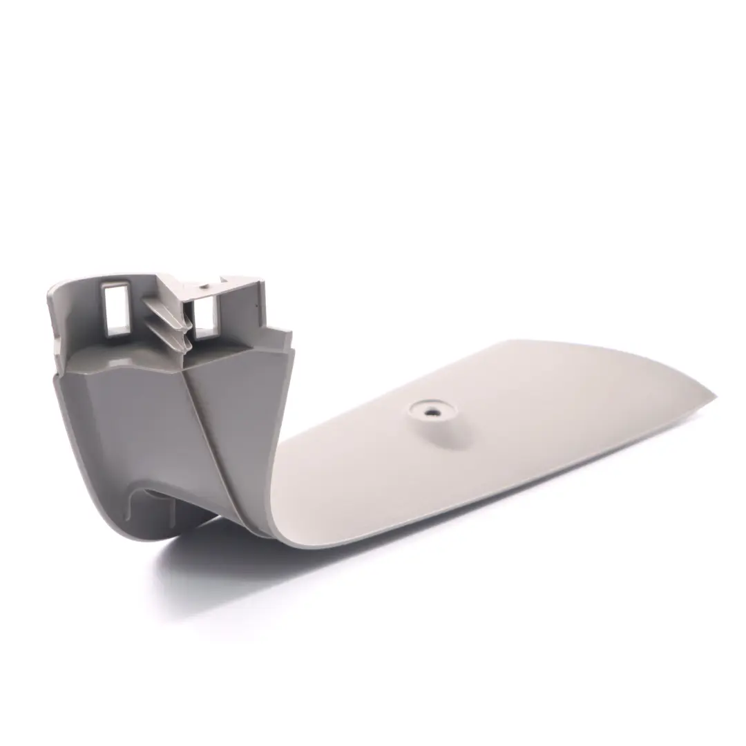 Tapa maletero Portón Trasero Trasero Izquierdo Gris Everest para BMW F45 con número de pieza 7381041 BMW F45 Tapa maletero Portón Trasero Trasero Izquierdo Gris Everest - SKU 7381041 - Número de pieza 7381041