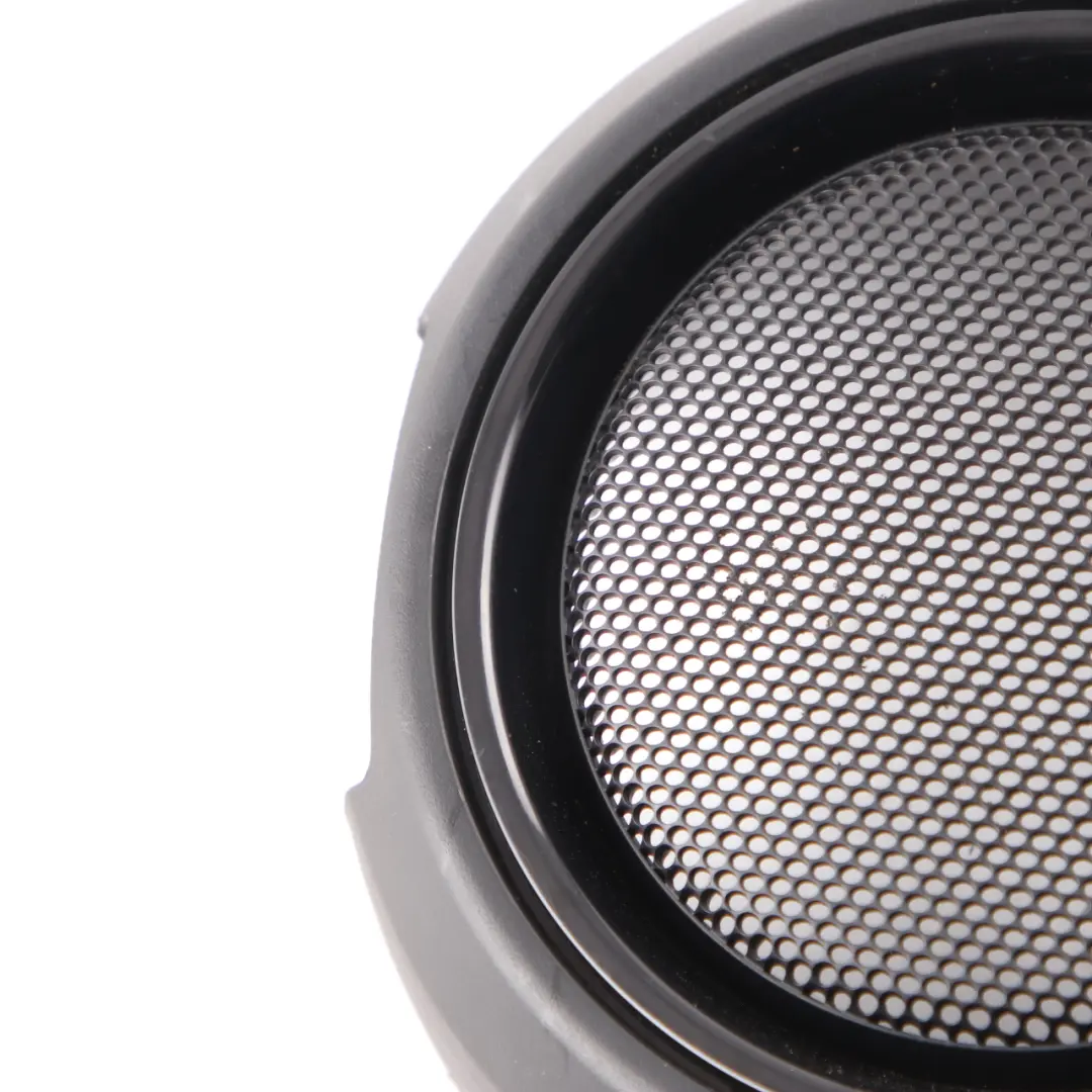 Cubre Altavoz Puerta Trasera Izquierda Negro para Mini Cooper One F55 con número de pieza 7381253 Mini Cooper One F55 Cubre Altavoz Puerta Trasera Izquierda Negro - SKU 7381253 - Número de pieza 7381253