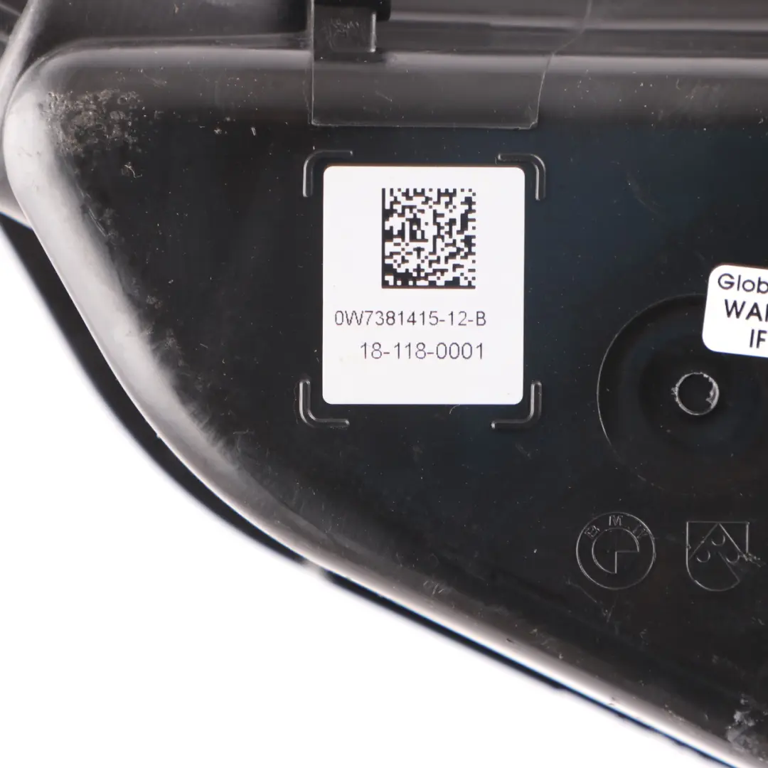 Serbatoio BMW G30 G14 Fluido gasolio AdBlue Serbatoio passivo SCR per con numero di parte 7381415 Serbatoio BMW G30 G14 Fluido gasolio AdBlue Serbatoio passivo SCR - SKU 7381415 - Numero di parte 7381415