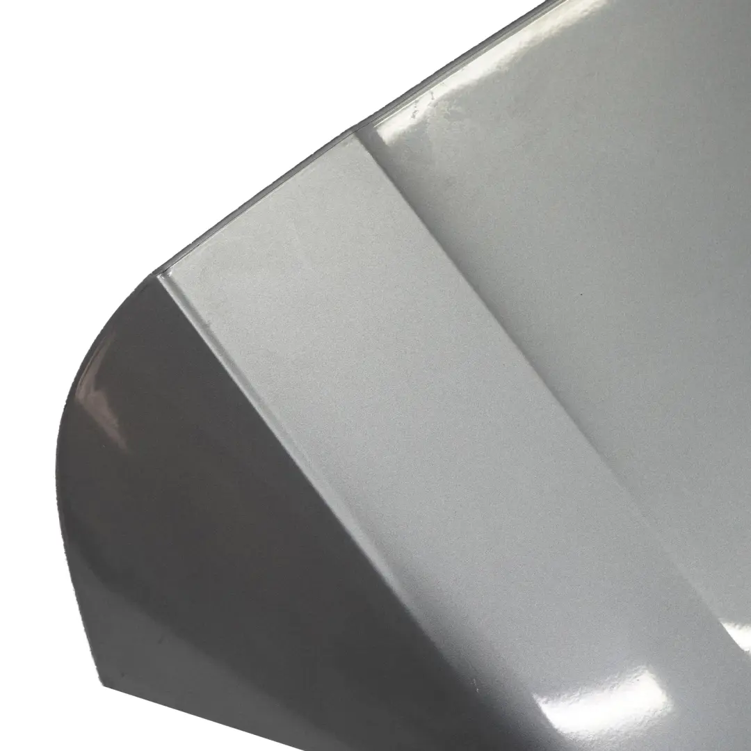 Spoiler posteriore superiore Rivestimento bagagliaio Space Grey - A52 per BMW X5 F15 con numero di parte 7381572 BMW X5 F15 Spoiler posteriore superiore Rivestimento bagagliaio Space Grey - A52 - SKU 7381572-SCG - Numero di parte 7381572