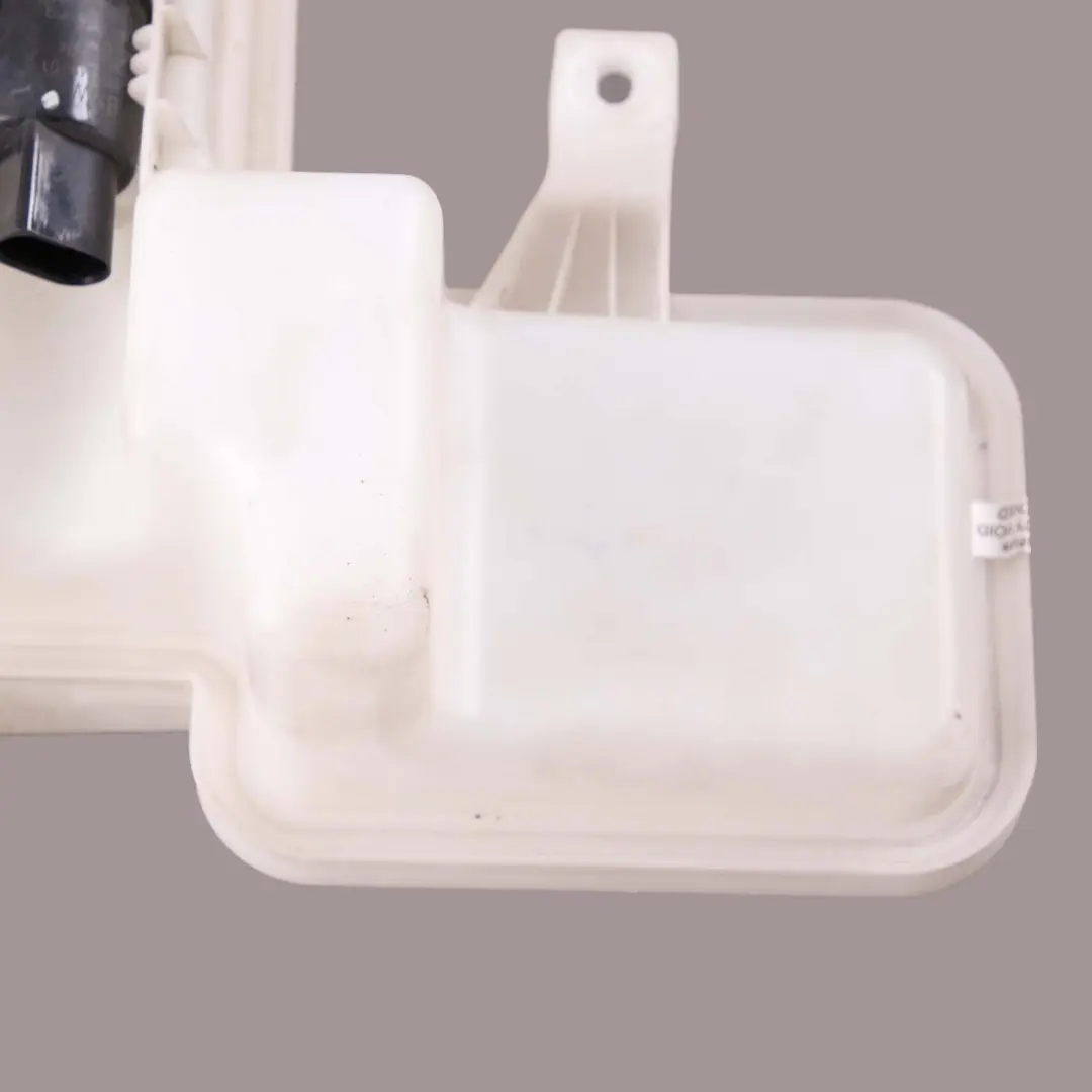 Washer Bottle BMW i3 I01 Windscreen Tank Reservoir With Pump 7304020 to with Part number 7381592 Washer Bottle BMW i3 I01 Windscreen Tank Reservoir With Pump 7304020 - SKU 7381592 - Part number 7381592