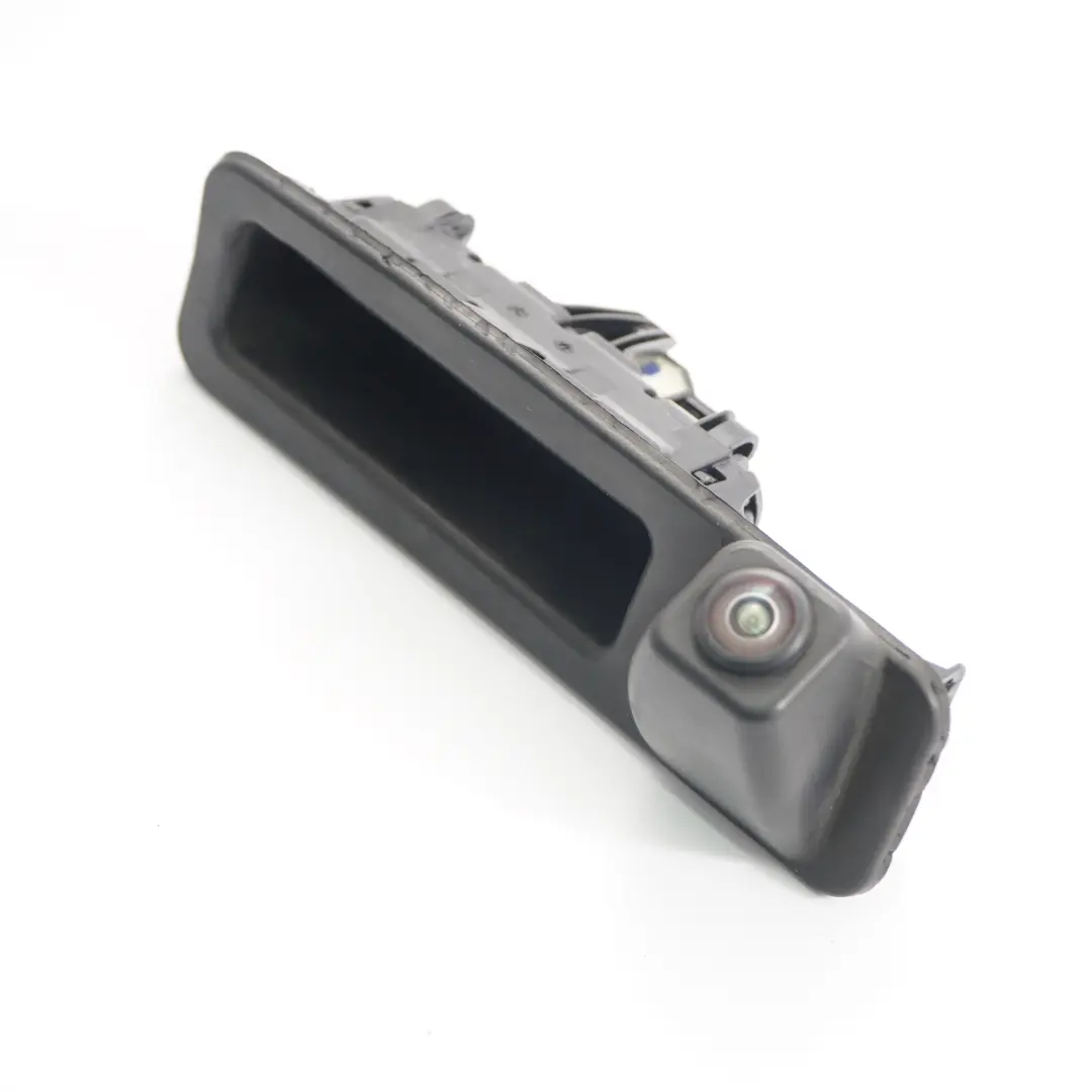 Handle BMW F90 M5 G30 G31 Boot Lid Push Button With Camera to Tailgate with Part number 7381868 Tailgate Handle BMW F90 M5 G30 G31 Boot Lid Push Button With Camera - SKU 7381868 - Part number 7381868