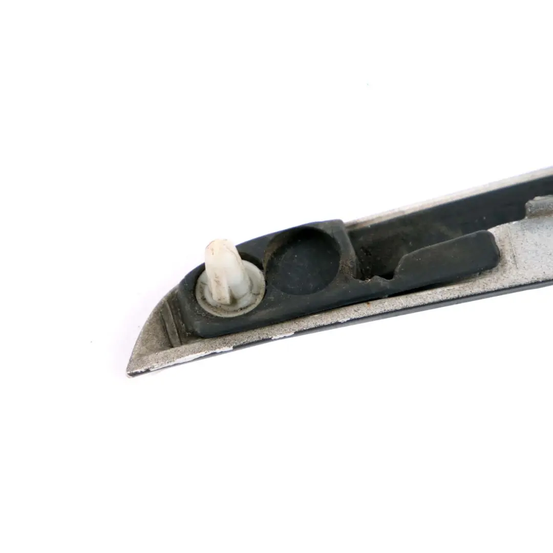 Duct Side Panel Front Right Wing Fender Grille Trim to BMW 4 F32 F33 Air with Part number 7381994 BMW 4 F32 F33 Air Duct Side Panel Front Right Wing Fender Grille Trim - SKU 7381994 - Part number 7381994