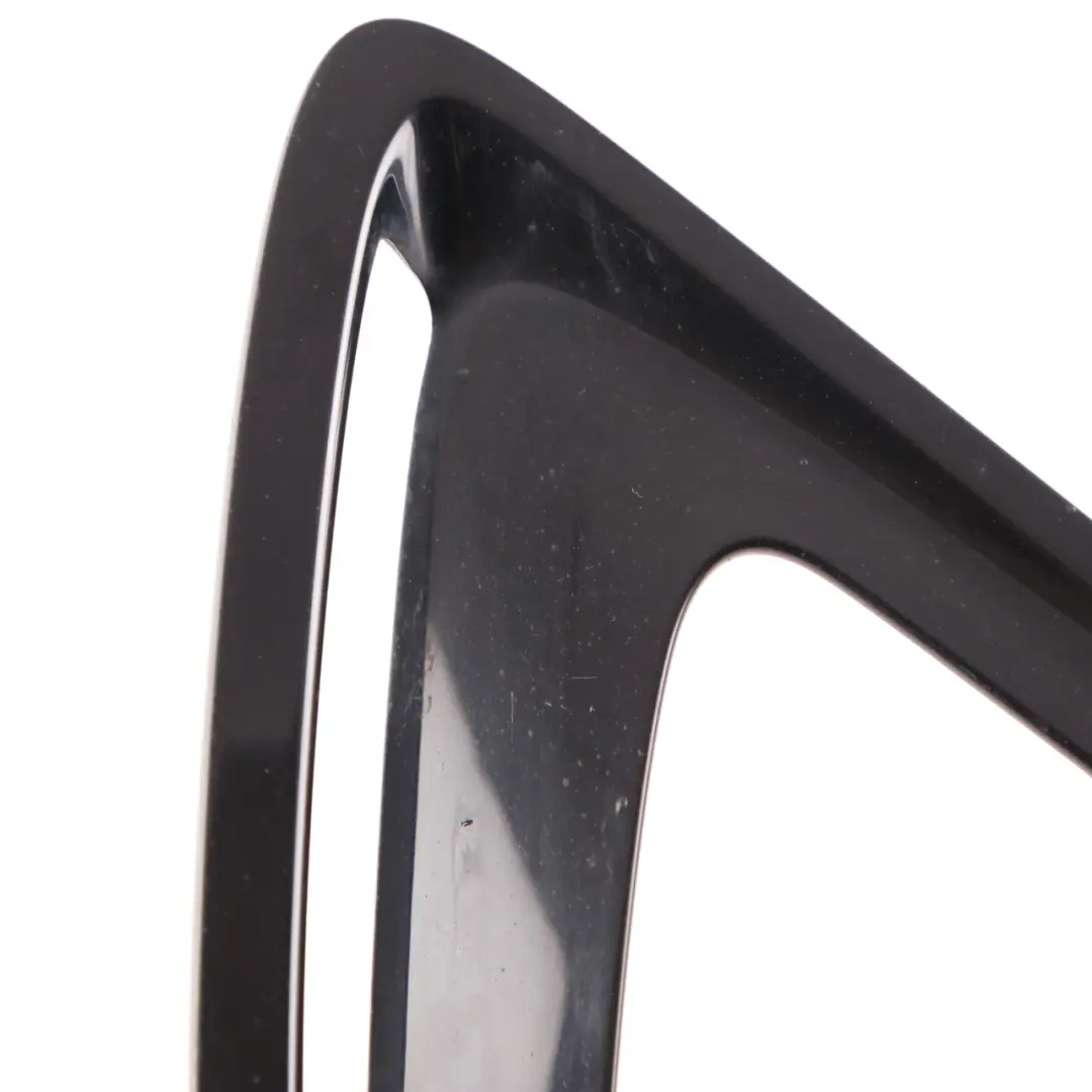 Duct Side Panel Front Left N/S Wing Fender Grille Trim to BMW F34 GT Air with Part number 7382005 BMW F34 GT Air Duct Side Panel Front Left N/S Wing Fender Grille Trim - SKU 7382005 - Part number 7382005