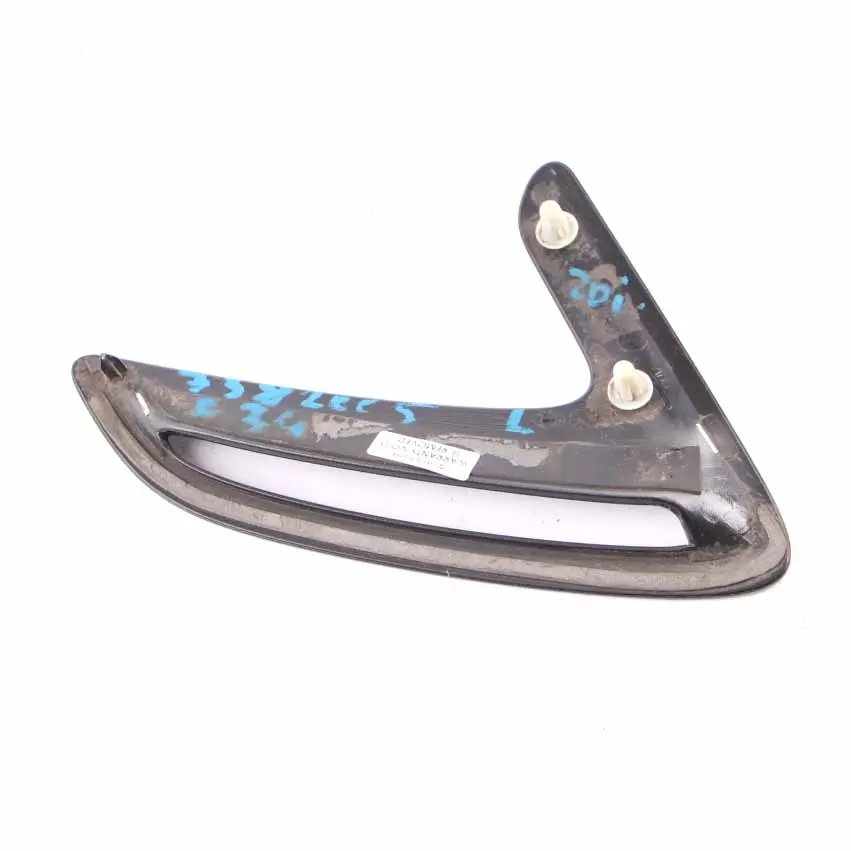 Duct Side Panel Front Left N/S Wing Fender Grille Trim to BMW F34 GT Air with Part number 7382005 BMW F34 GT Air Duct Side Panel Front Left N/S Wing Fender Grille Trim - SKU 7382005 - Part number 7382005