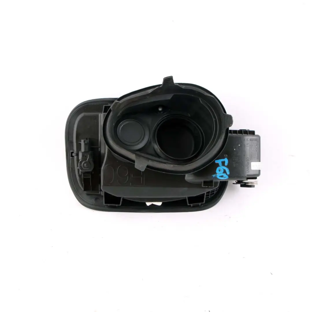 Coperchio dello sportello di rifornimento carburante per Mini Countryman F60 con numero di parte 7382715 Mini Countryman F60 Coperchio dello sportello di rifornimento carburante - SKU 7382715 - Numero di parte 7382715