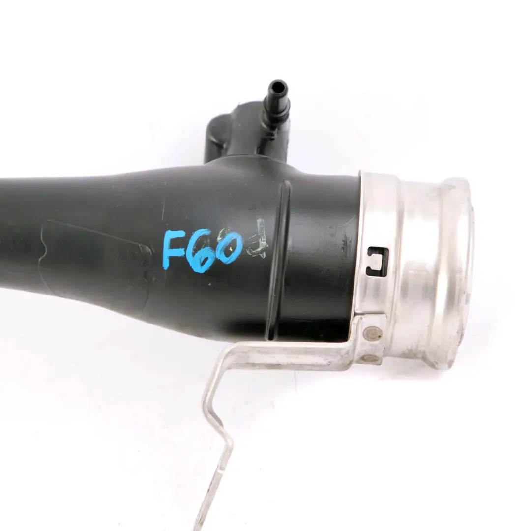 Rura Wlewu Paliwa do BMW X1 F48 Mini F60 Countryman o numerze 7383221 BMW X1 F48 Mini F60 Countryman Rura Wlewu Paliwa - SKU 7383221 - Numer Części 7383221