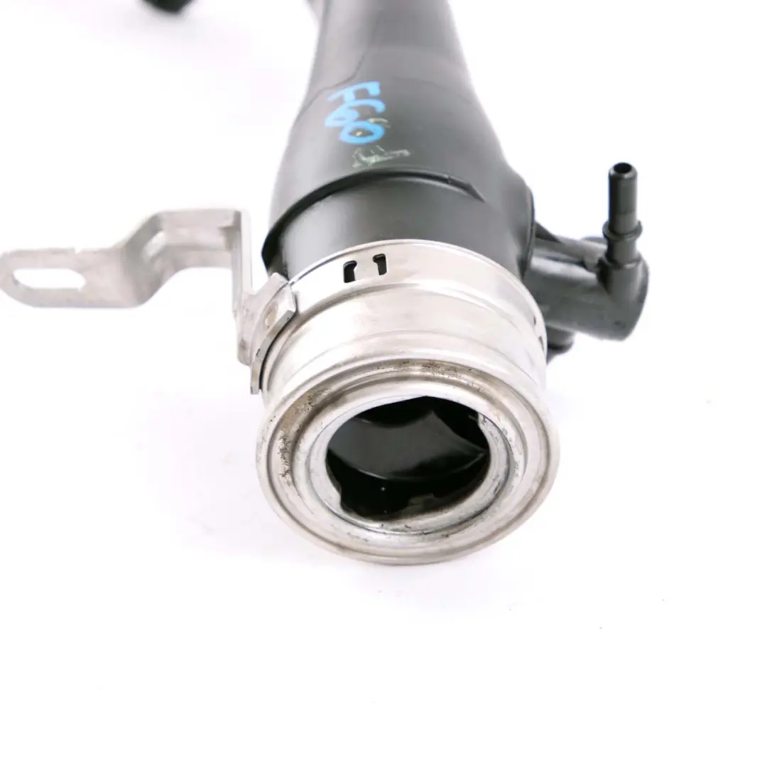 Tubo de llenado de combustible BMW X1 F48 Mini F60 Gasolina Cuello de plástico para con número de pieza 7383221 Tubo de llenado de combustible BMW X1 F48 Mini F60 Gasolina Cuello de plástico - SKU 7383221 - Número de pieza 7383221