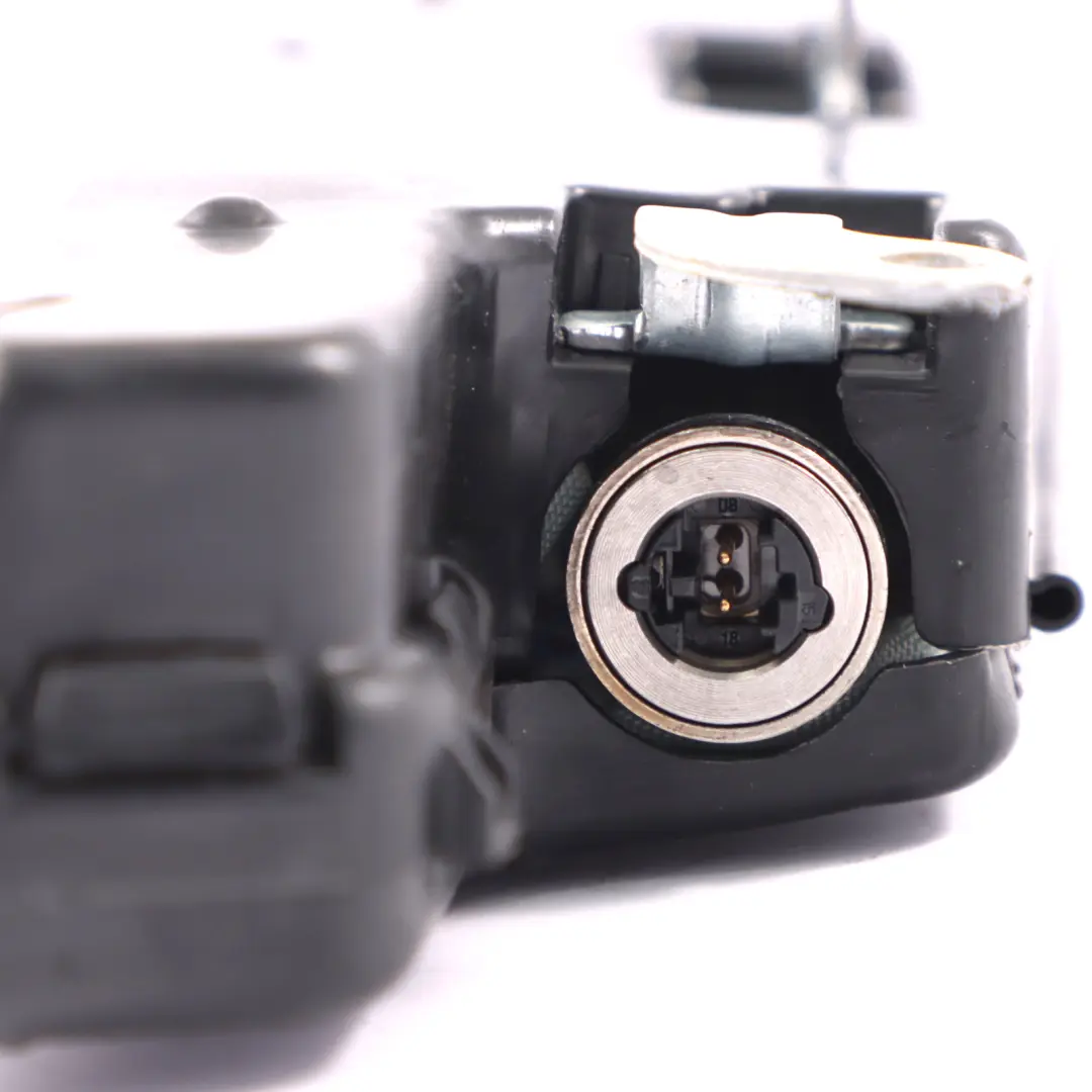 Modulo aria laterale sedile anteriore destro per BMW G30 G31 G32 G11 LCI con numero di parte 7383542 BMW G30 G31 G32 G11 LCI Modulo aria laterale sedile anteriore destro - SKU 7383542 - Numero di parte 7383542