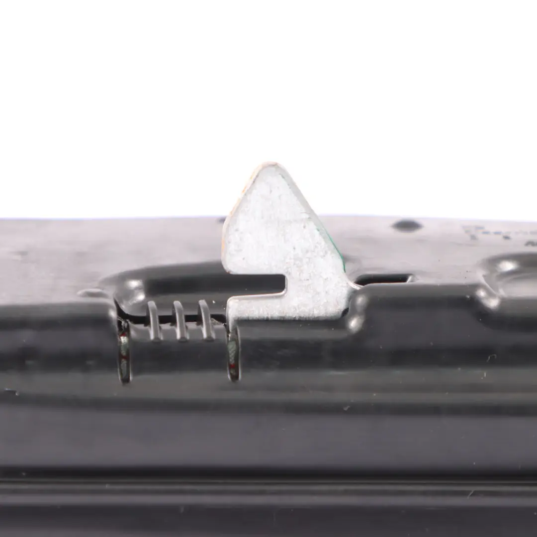 BMW G30 G31 G32 G11 LCI Seat Side Air Module Front Right O/S - SKU 7383542 - Part number 7383542