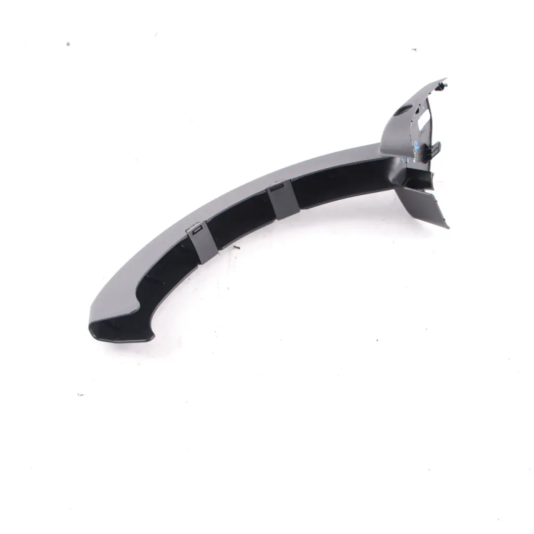 Tapa bisagra maletero Panel embellecedor portón trasero derecho para BMW G30 con número de pieza 7383563 BMW G30 Tapa bisagra maletero Panel embellecedor portón trasero derecho - SKU 7383563 - Número de pieza 7383563