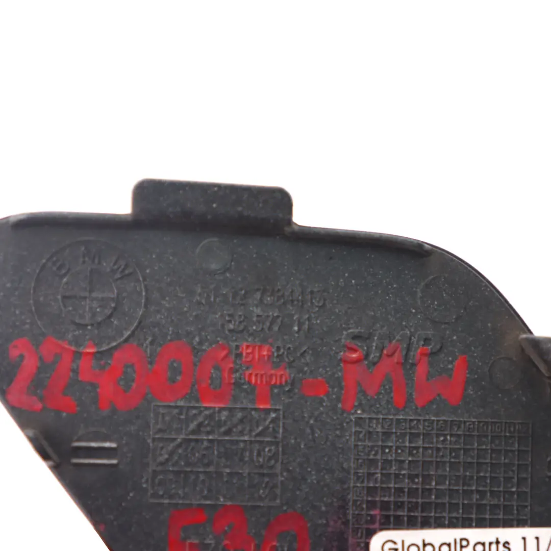 Zaślepka Haka Zderzaka Tył Biała Mineral White A96 do BMW F30 LCI o numerze 7384417 BMW F30 LCI Zaślepka Haka Zderzaka Tył Biała Mineral White A96 - SKU 7384417-MW - Numer Części 7384417