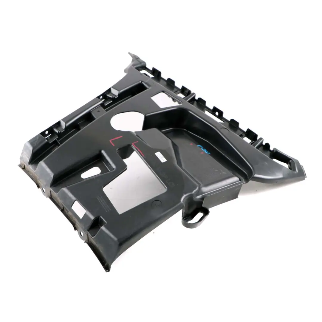 Guía Soporte Parachoques Trasero Lado Izquierdo para BMW F30 LCI con número de pieza 7384465 BMW F30 LCI Guía Soporte Parachoques Trasero Lado Izquierdo - SKU 7384465 - Número de pieza 7384465
