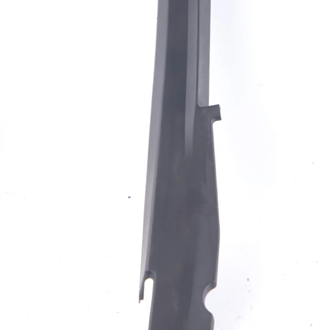 Telaio finestrino della porta posteriore destra Cover Panelling per BMW G30 con numero di parte 7384928 BMW G30 Telaio finestrino della porta posteriore destra Cover Panelling - SKU 7384928 - Numero di parte 7384928