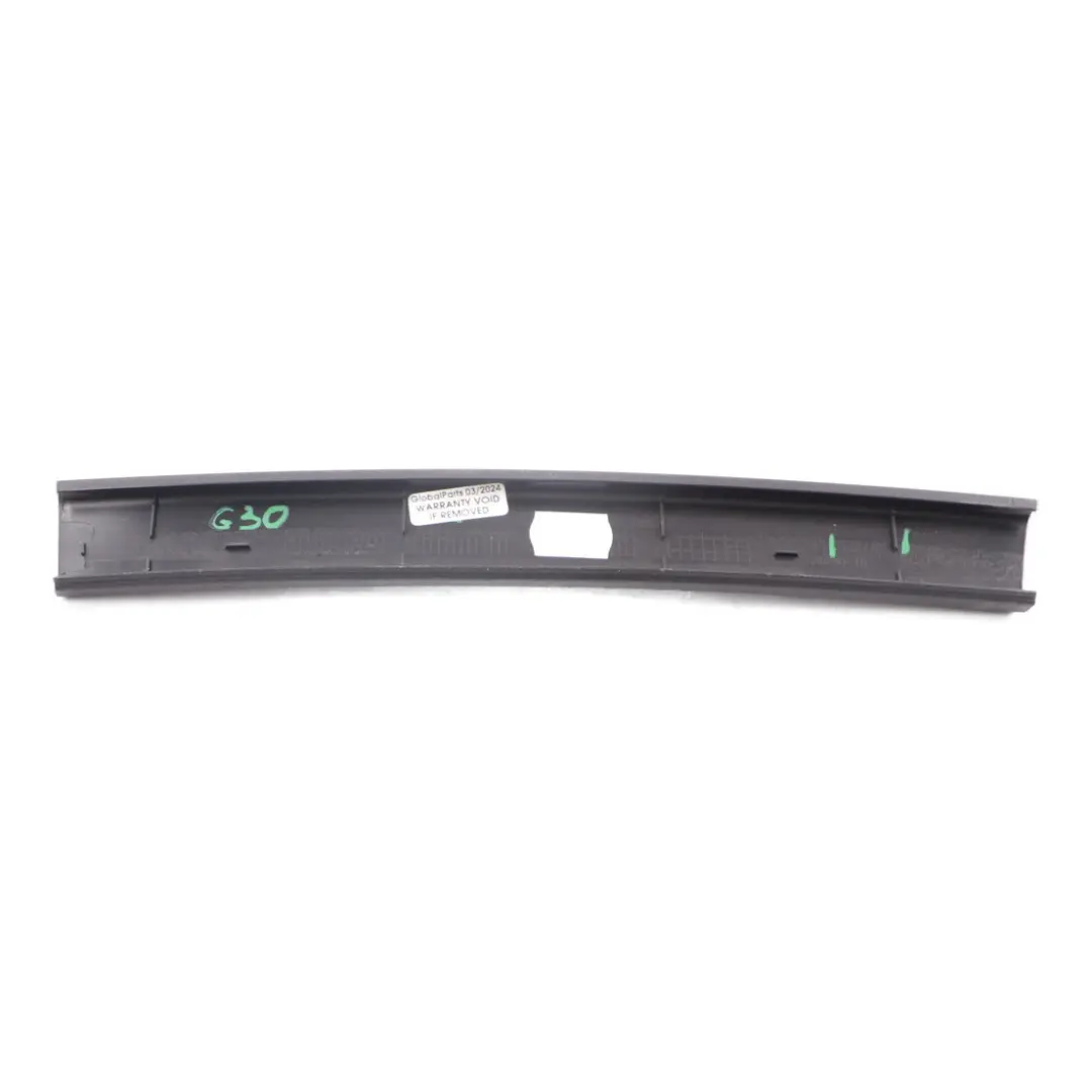 BMW G30 F90 Barre De Guidage Intérieure De Vitre Arrière Droite - SKU 7384944 - Numéro de pièce 7384944