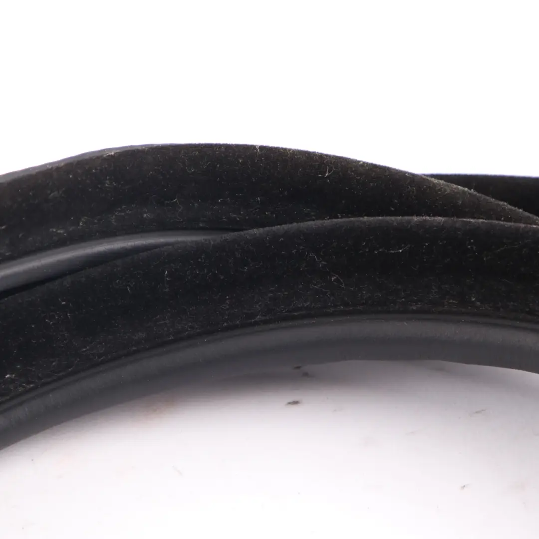 Joint Porte Avant Gauche Protection Bordure d'Etanchéité pour BMW F34 GT à propos du numéro de pièce 7385025 BMW F34 GT Joint Porte Avant Gauche Protection Bordure d'Etanchéité - SKU 7385025 - Numéro de pièce 7385025