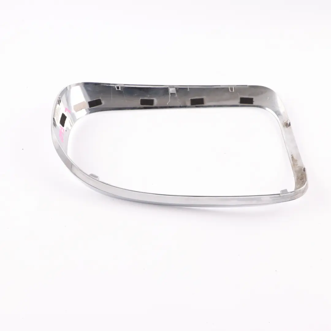 Trim Ring Rücklicht Lampe hinten links Chrom für Mini Countryman F60 mit Teilenummer 7385427 Mini Countryman F60 Trim Ring Rücklicht Lampe hinten links Chrom - SKU 7385427 - Teilenummer 7385427