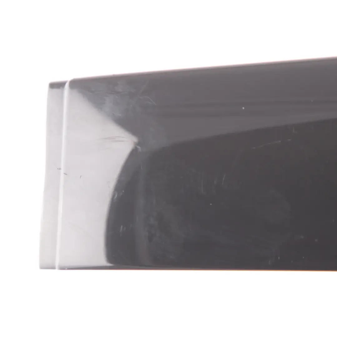 Embellecedor Manija Interior Puerta Derecha Gris Hazy 7312074 para Mini F56 F57 con número de pieza 7385668 Mini F56 F57 Embellecedor Manija Interior Puerta Derecha Gris Hazy 7312074 - SKU 7385668 - Número de pieza 7385668