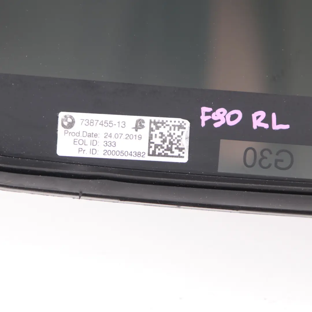 Ventana Lateral Trasera Puerta Izquierda Cristal AS3 SSG Negro para BMW G30 con número de pieza 7387455 BMW G30 Ventana Lateral Trasera Puerta Izquierda Cristal AS3 SSG Negro - SKU 7387455 - Número de pieza 7387455