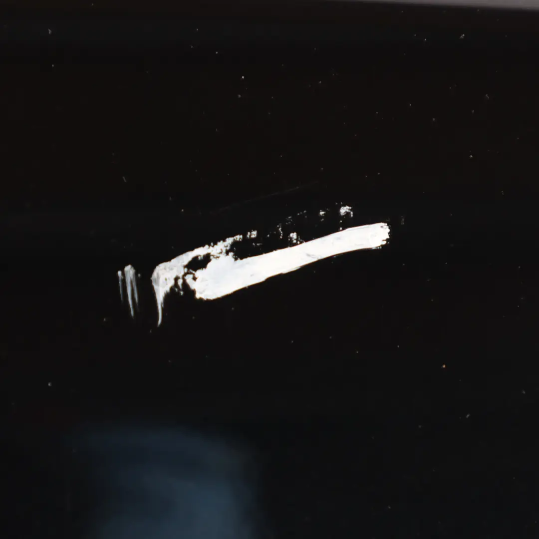 Fill in Flap Filler Cover Black Sapphire Metallic 475 to BMW G30 Fuel Cover with Part number 7387934 BMW G30 Fuel Cover Fill in Flap Filler Cover Black Sapphire Metallic 475 - SKU 7387934-BS - Part number 7387934