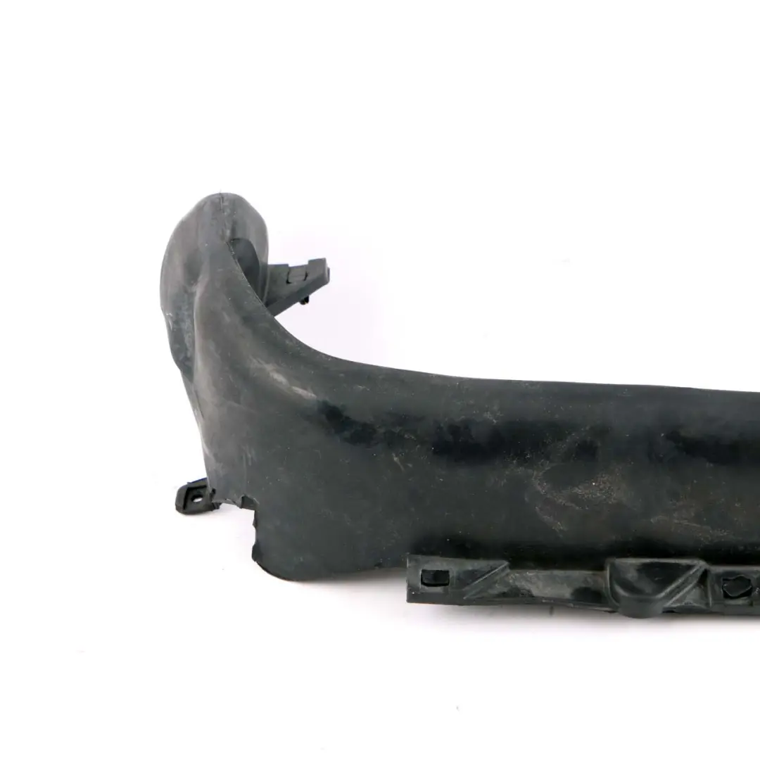 Sello Guardabarros Capó Delantero Izquierdo Sello para Mini F60 Countryman con número de pieza 7388095 Mini F60 Countryman Sello Guardabarros Capó Delantero Izquierdo Sello - SKU 7388095 - Número de pieza 7388095